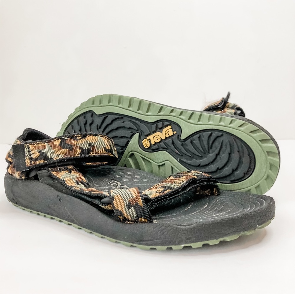 Teva Hurricane (6640) Sandals in Camo Print Mens Size 8